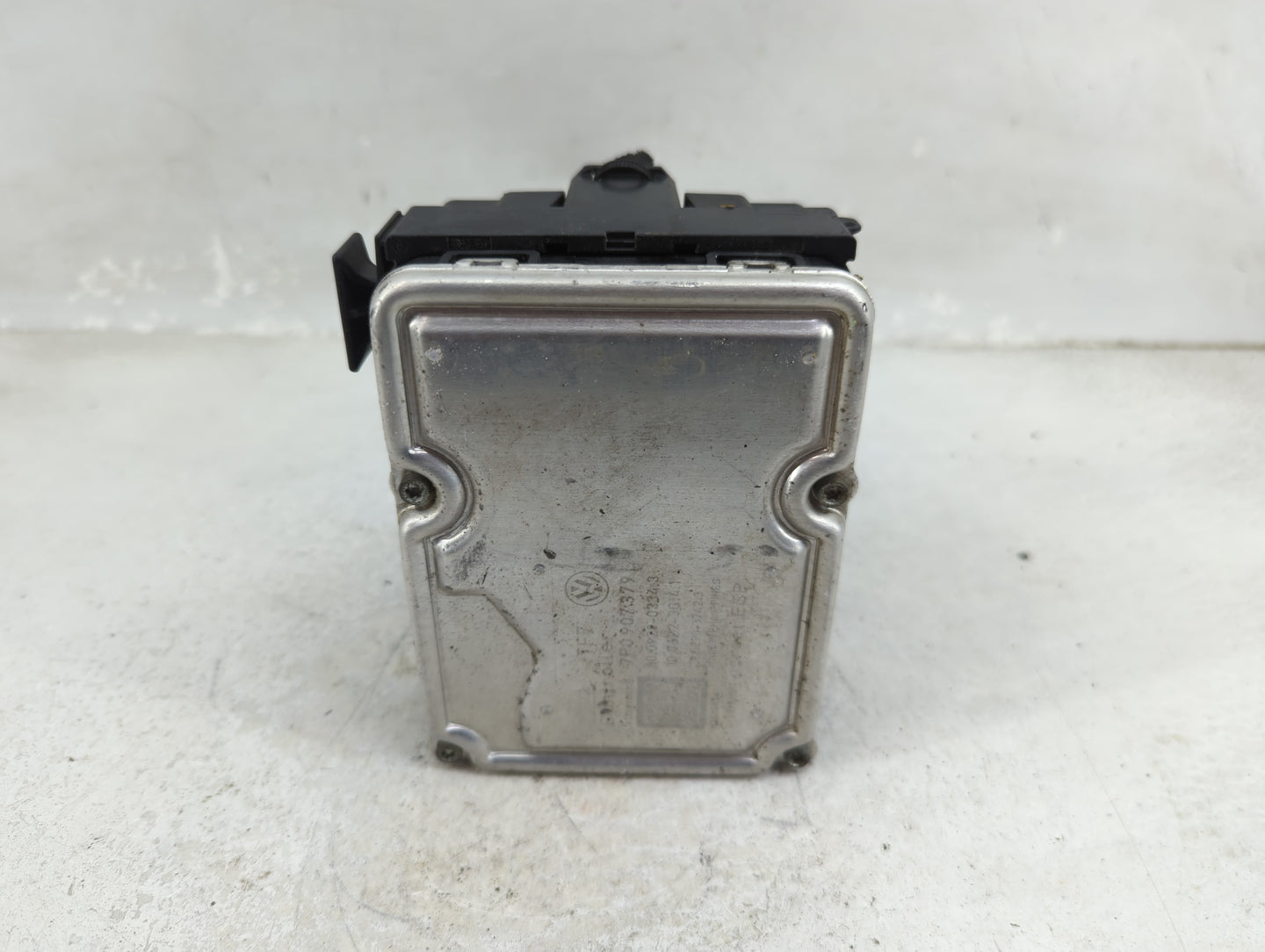 2014-2016 Bmw 428i ABS Pump Control Module Replacement P/N:7P5 614 517 A 6 875 814 Fits OEM Used Auto Parts - Oemusedautopar