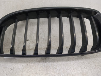compare product 2014-2016 Bmw 428i Front Grille Bumper Not Included 1459917