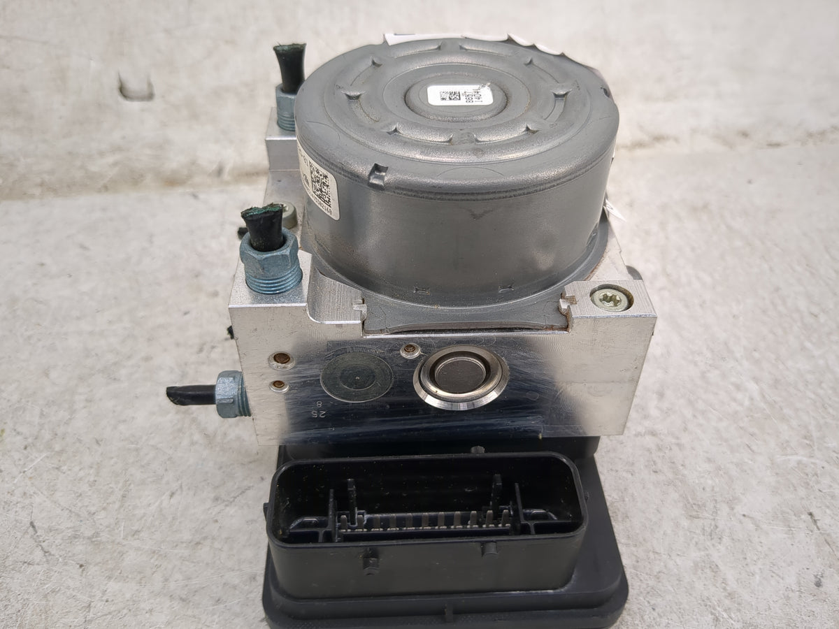2014-2016 Bmw 428i Anti-Lock Brake ABS Pump Module Actuator OEM P/N:3451-6869725-01 10.0220-0409.4 Fits OEM Used Auto Parts 