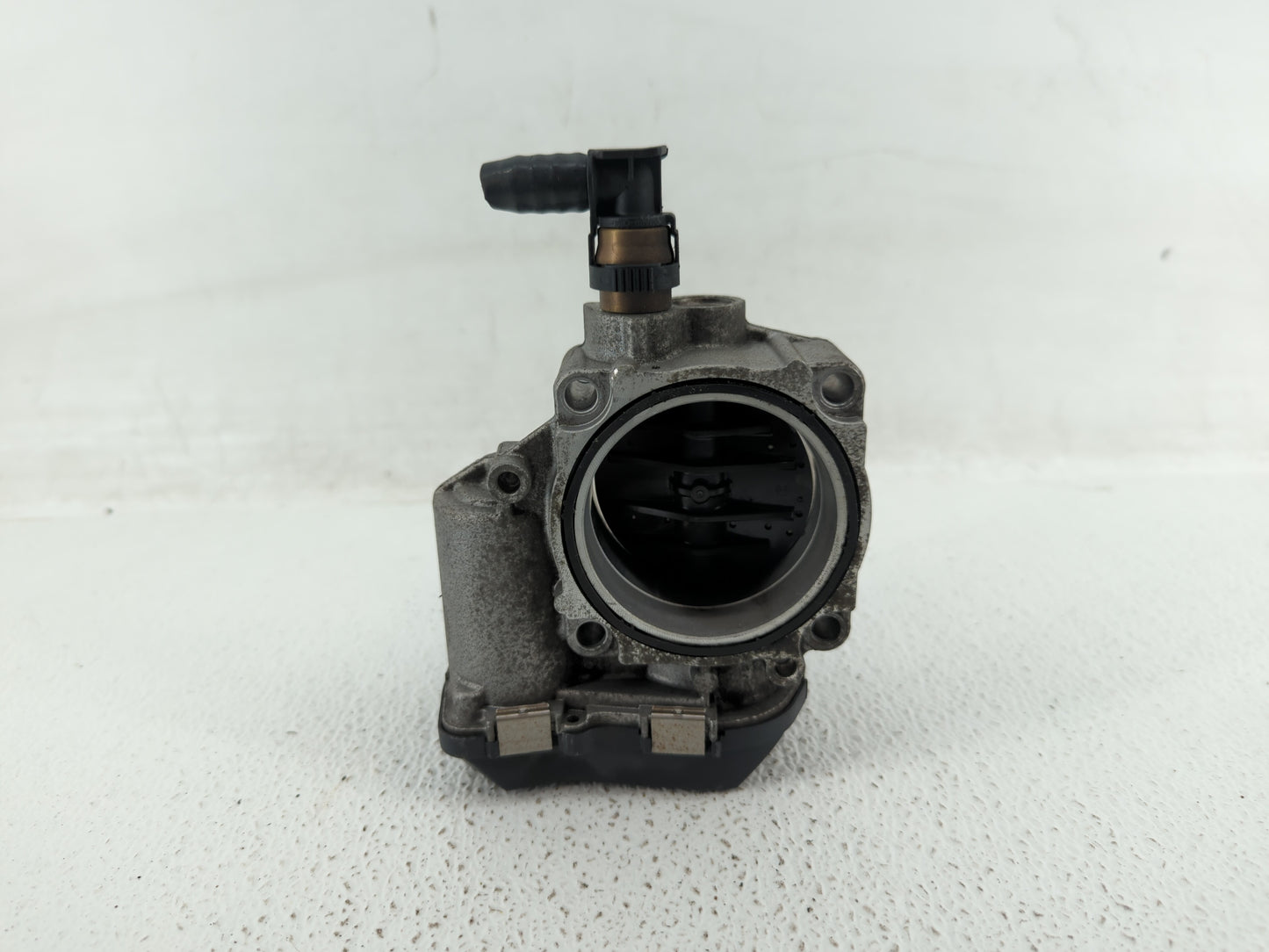 2014-2016 Bmw 428i Throttle Body P/N:1354 7588625-04 1354 7588625-03 Fits Fits 2012 2013 2014 2015 2016 2017 2018 OEM Used A