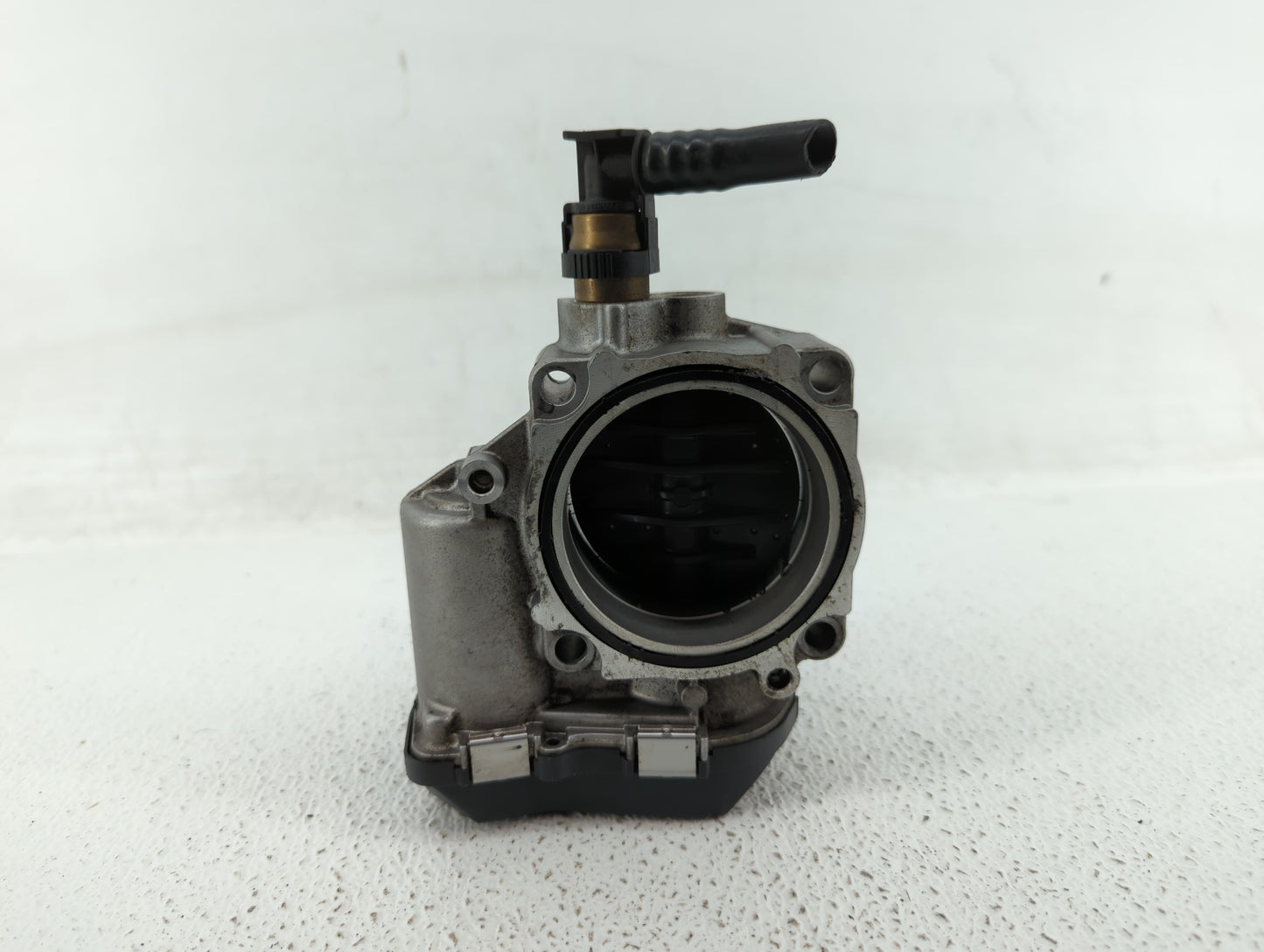 2014-2016 Bmw 428i Throttle Body P/N:1354 7588625-04 1354 7588625-03 Fits Fits 2012 2013 2014 2015 2016 2017 2018 OEM Used A