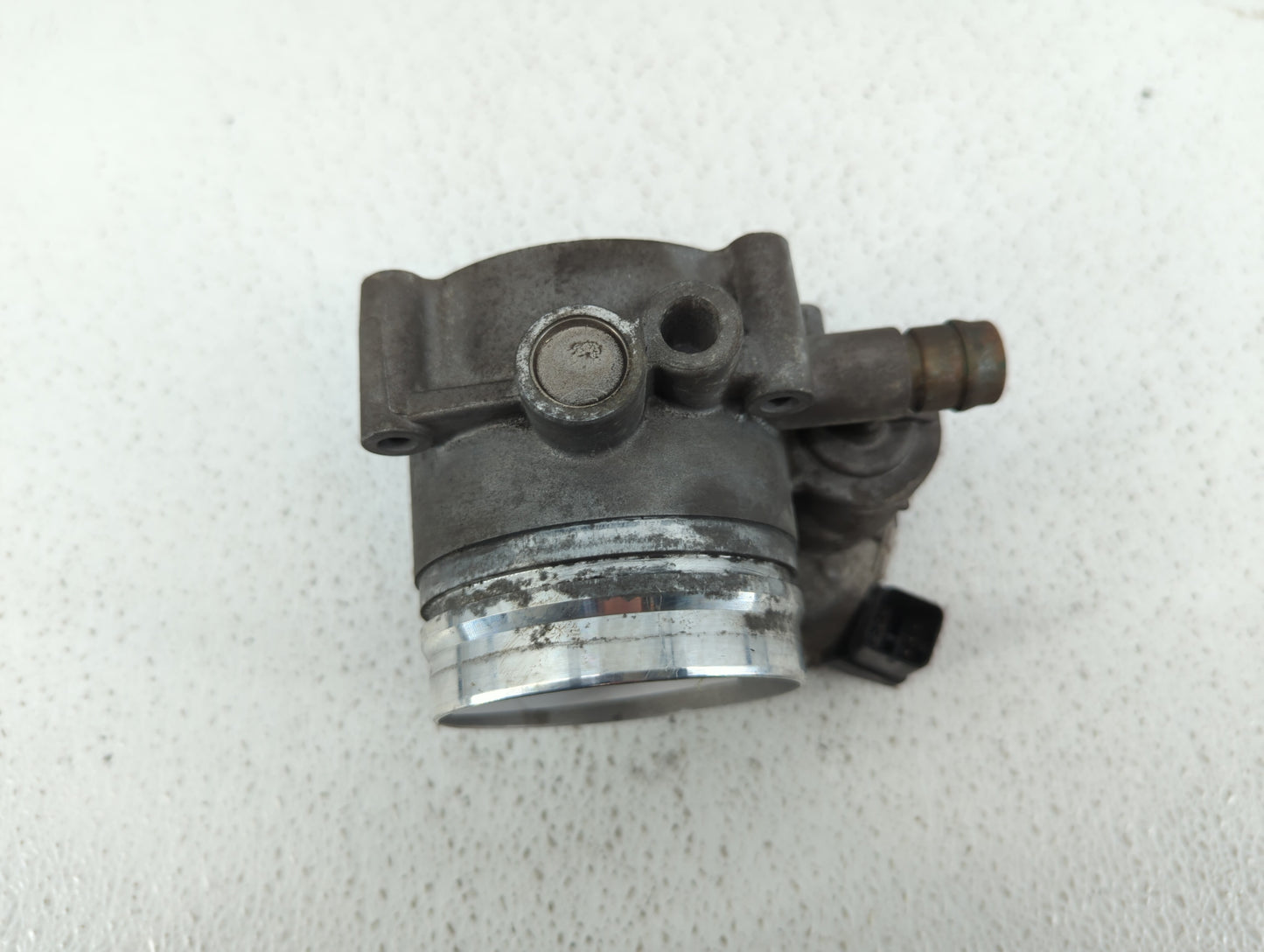 2014-2016 Bmw 435i Throttle Body P/N:1354 7597871-01 1354 7597871-03 Fits OEM Used Auto Parts - Oemusedautoparts1.com