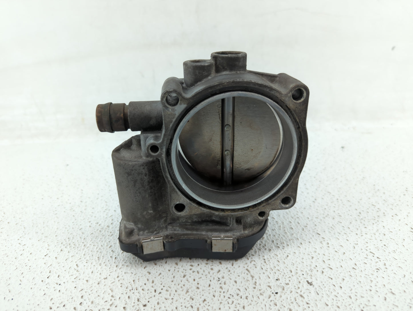 2014-2016 Bmw 435i Throttle Body P/N:1354 7597871-01 1354 7597871-03 Fits OEM Used Auto Parts - Oemusedautoparts1.com