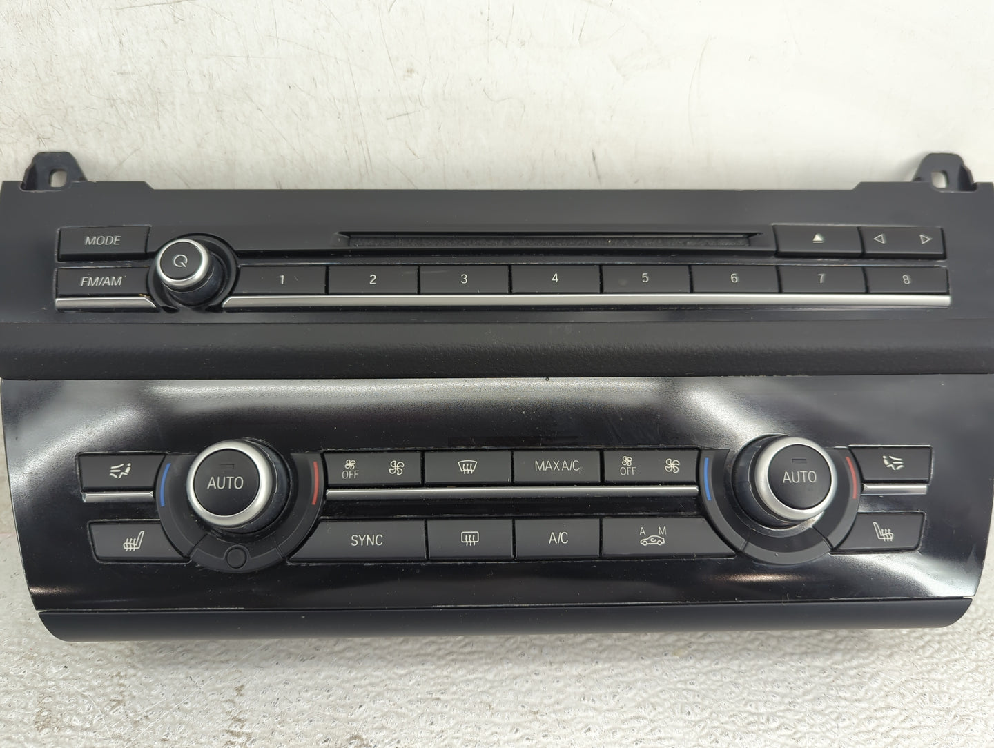 2011-2016 Bmw 528 Climate Control Module Temperature AC/Heater Replacement P/N:9353599-01 9353599 Fits OEM Used Auto Parts -
