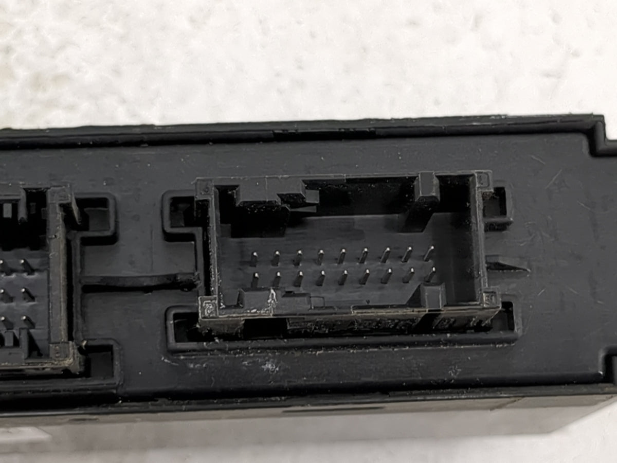 Bmw 528 Body Control Module Bcm 9361116o2|564d14f19|pl6 Jbbfe - Oemusedautoparts1.com