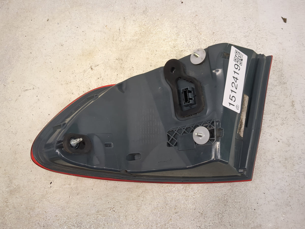 2014-2016 Bmw 528 Tail Light Assembly Driver Left OEM Fits Fits 2014 2015 2016 OEM Used Auto Parts - Oemusedautoparts1.com
