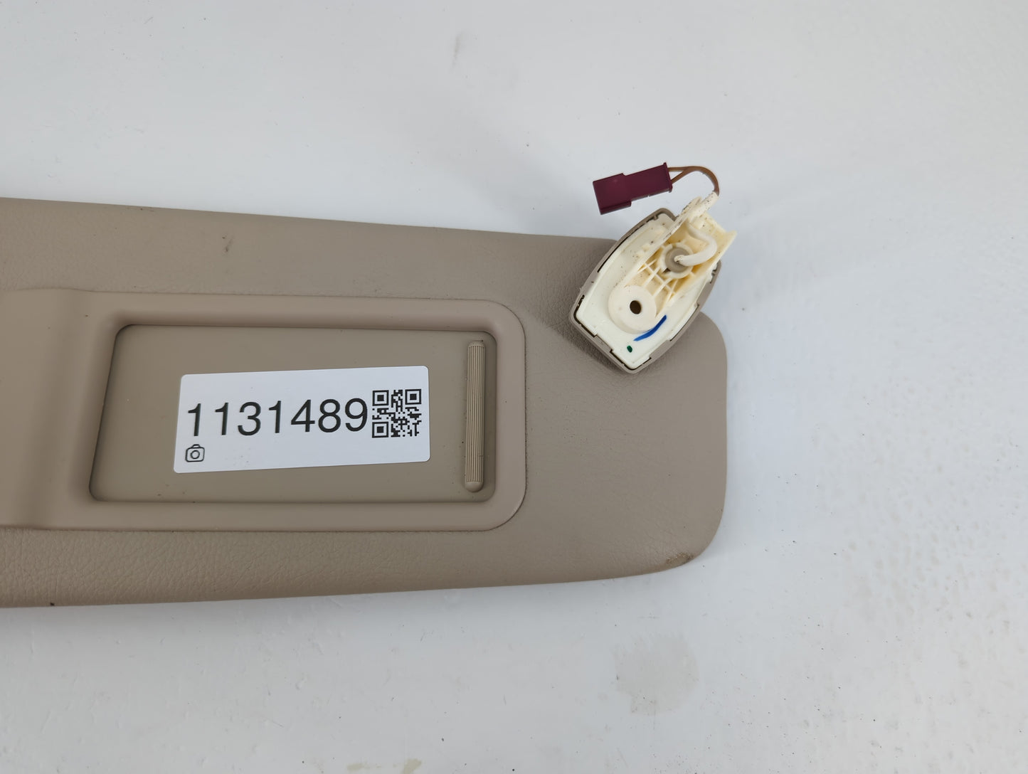 2011-2016 Bmw 528i Sun Visor Shade Replacement Passenger Right Mirror Fits Fits 2010 2011 2012 2013 2014 2015 2016 OEM Used 