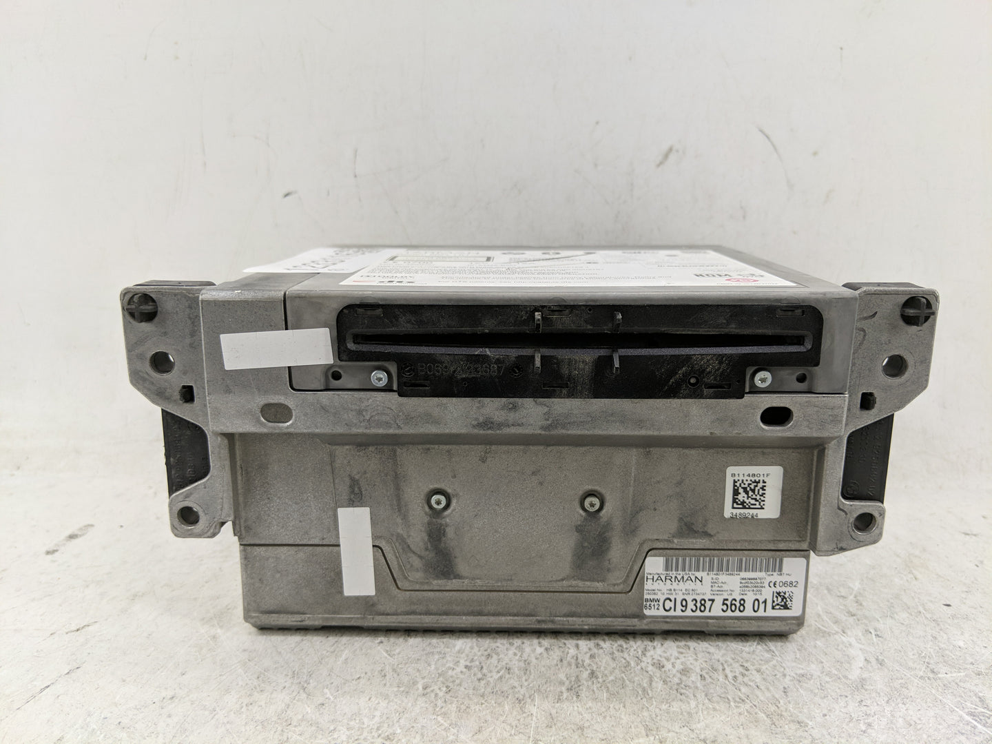 2015 Bmw 528i Radio AM FM Cd Player Receiver Replacement P/N:86120-30A80-C0 Fits OEM Used Auto Parts - Oemusedautoparts1.com