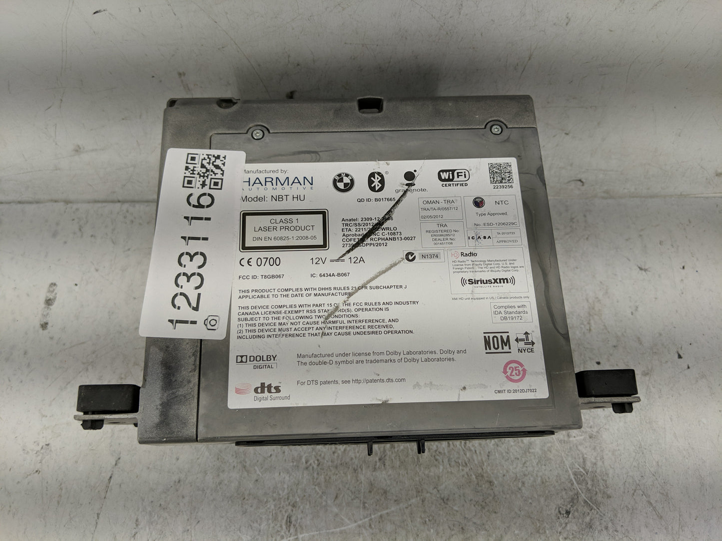 2015 Bmw 528i Radio AM FM Cd Player Receiver Replacement P/N:86120-30A80-C0 Fits OEM Used Auto Parts - Oemusedautoparts1.com