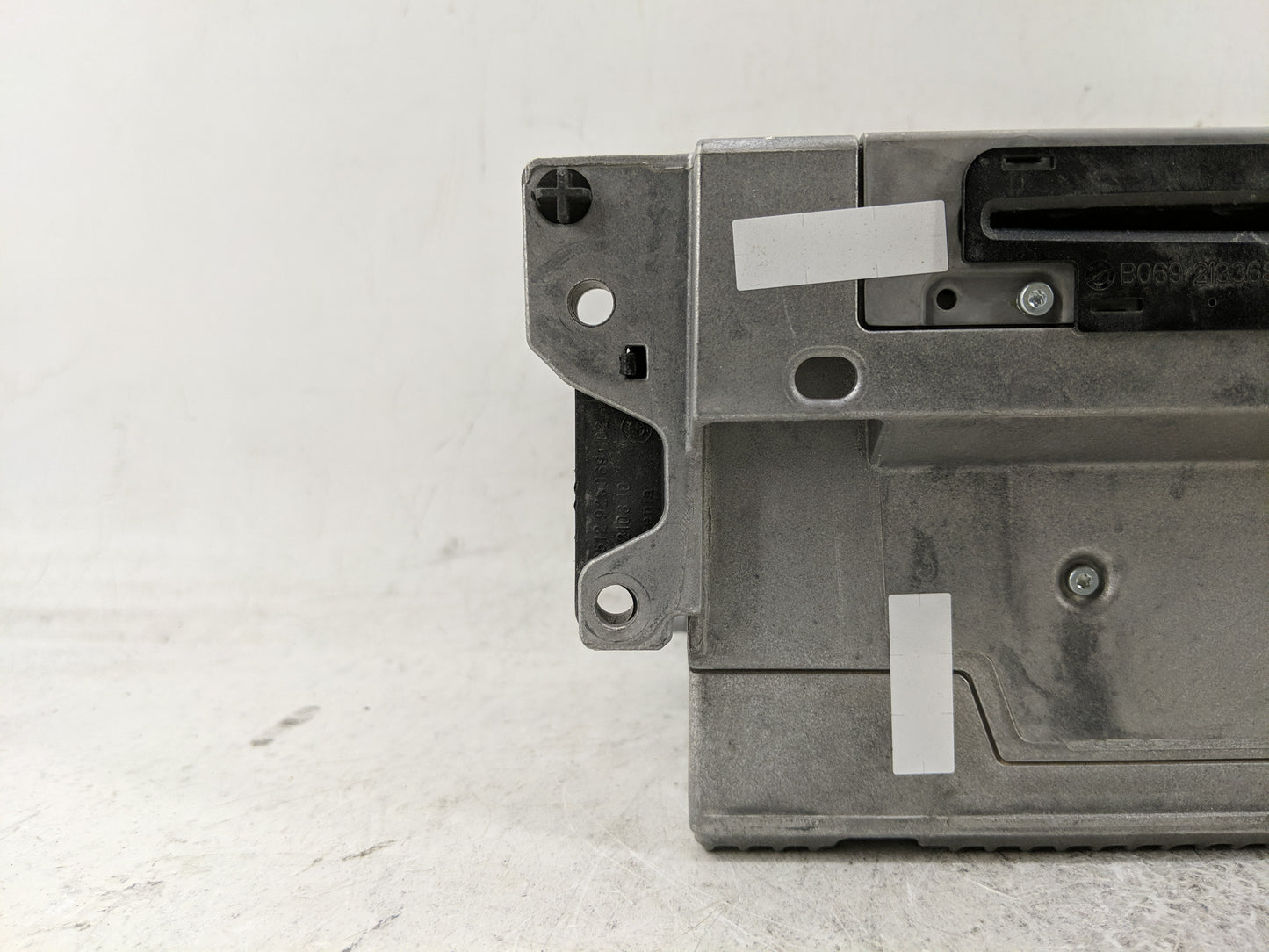 2015 Bmw 528i Radio AM FM Cd Player Receiver Replacement P/N:86120-30A80-C0 Fits OEM Used Auto Parts - Oemusedautoparts1.com