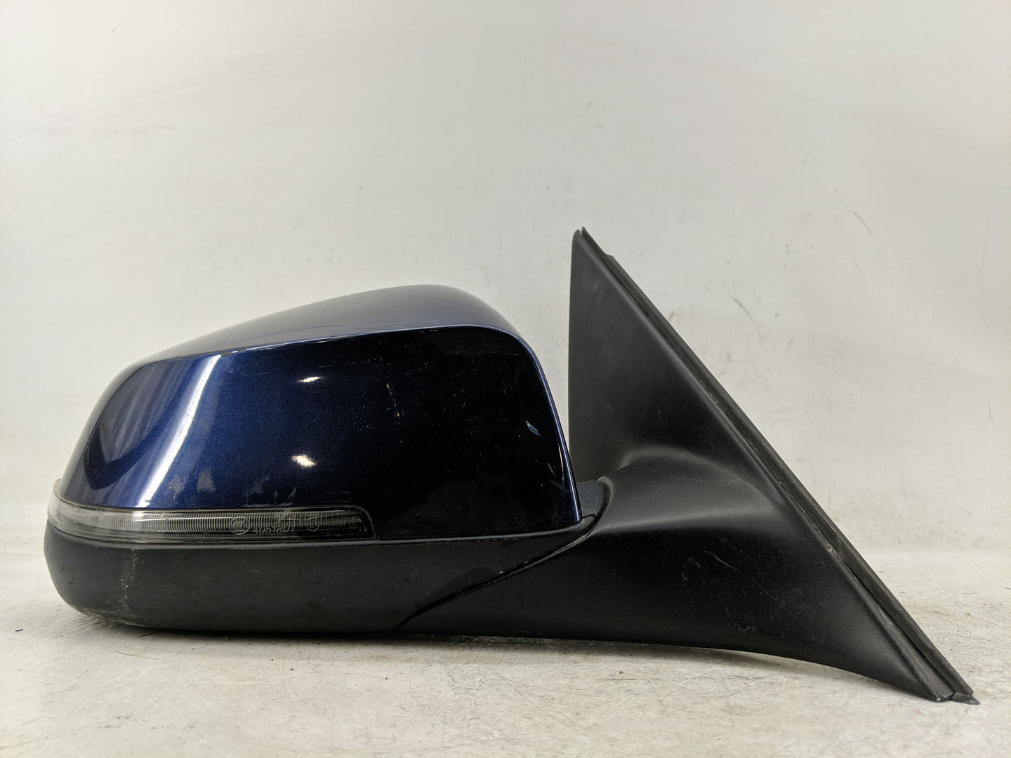 2015 Bmw 528i Side Mirror Replacement Passenger Right View Door Mirror P/N:F01531229931P Fits OEM Used Auto Parts - Oemuseda