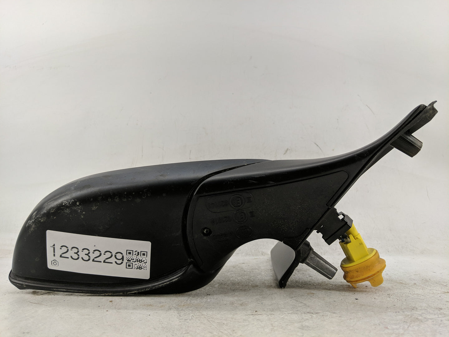 2015 Bmw 528i Side Mirror Replacement Passenger Right View Door Mirror P/N:F01531229931P Fits OEM Used Auto Parts - Oemuseda