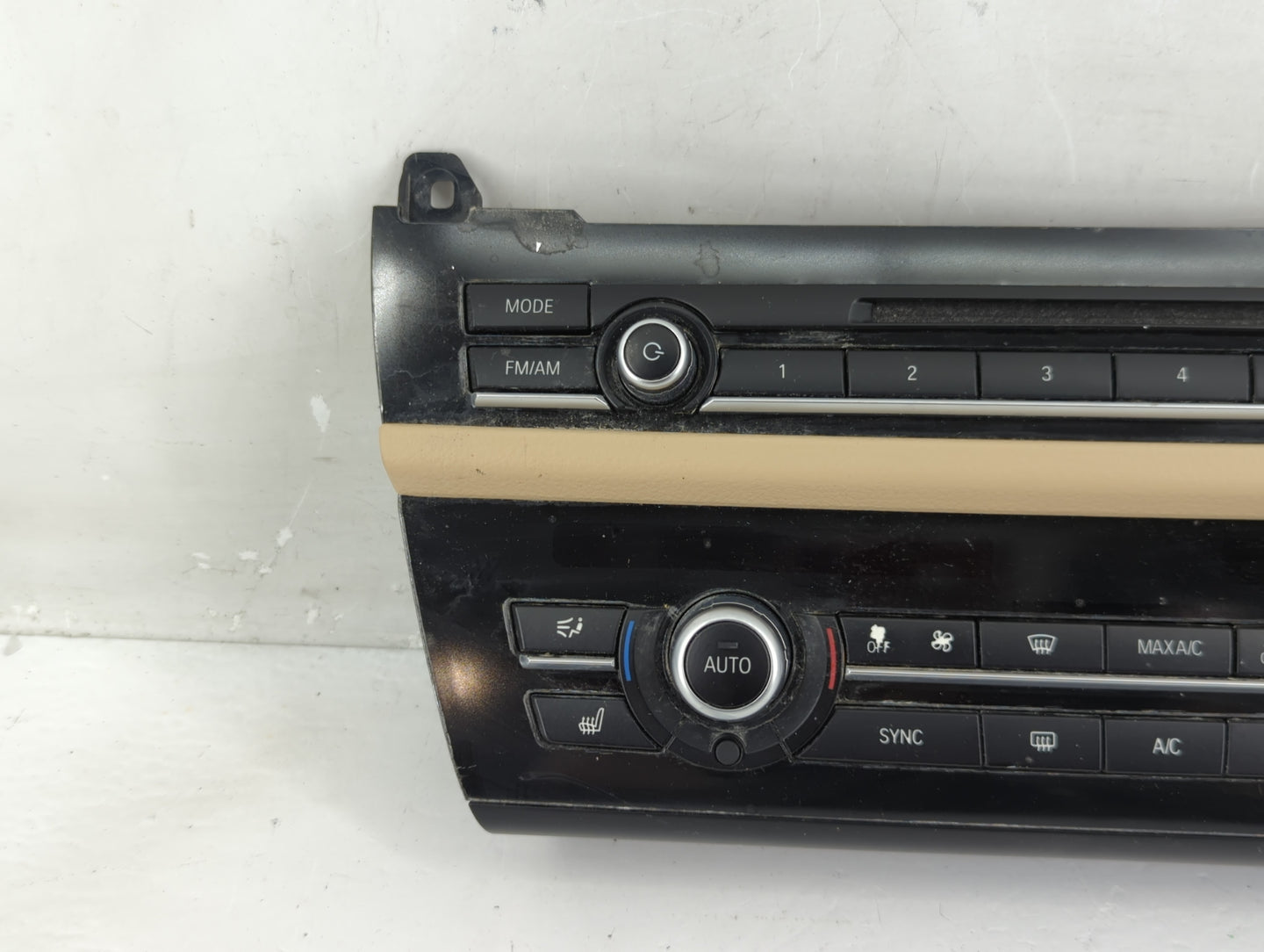 2011-2016 Bmw 528i Climate Control Module Temperature AC/Heater Replacement P/N:9389032-01 Fits OEM Used Auto Parts - Oemuse