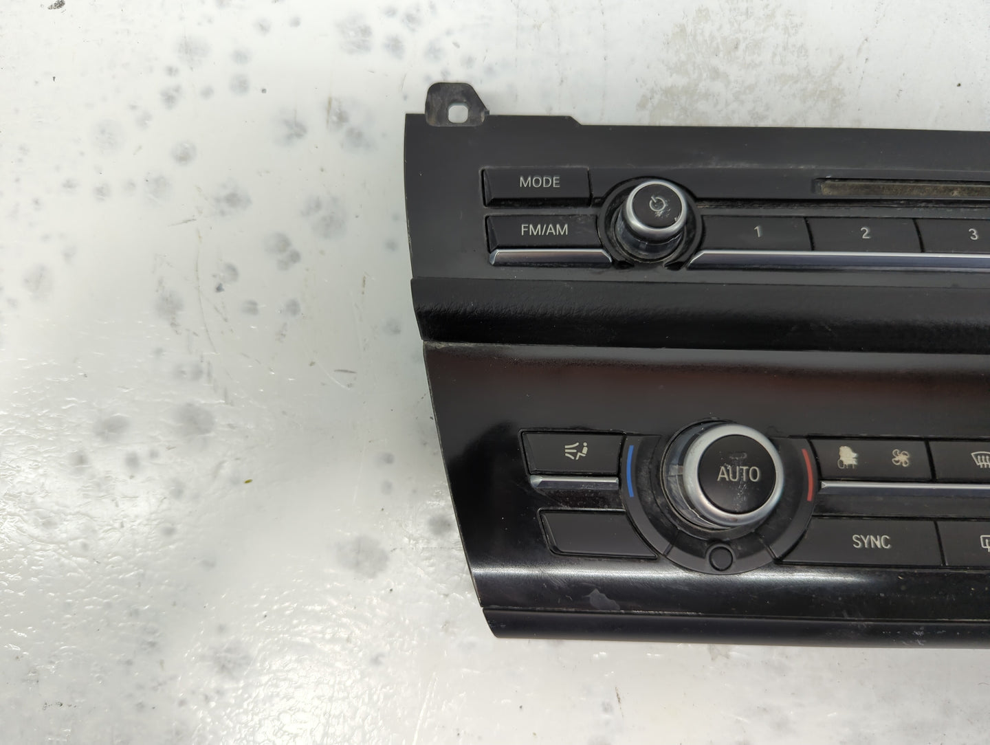 2011-2015 Bmw 528i Climate Control Module Temperature AC/Heater Replacement P/N:9353598-01 Fits Fits 2011 2012 2013 2014 201