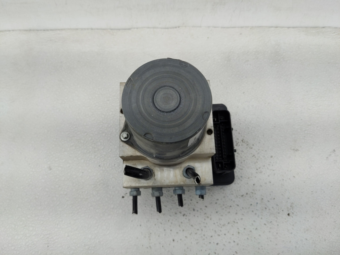 2012-2016 Bmw 528i ABS Pump Control Module Replacement P/N:10213510 34516797670-01 Fits Fits 2012 2013 2014 2015 2016 2017 2