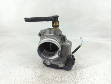 2012-2016 Bmw 528i Throttle Body P/N:A2C83786800 1354 7588625-04 Fits Fits 2012 2013 2014 2015 2016 2017 2018 OEM Used Auto 
