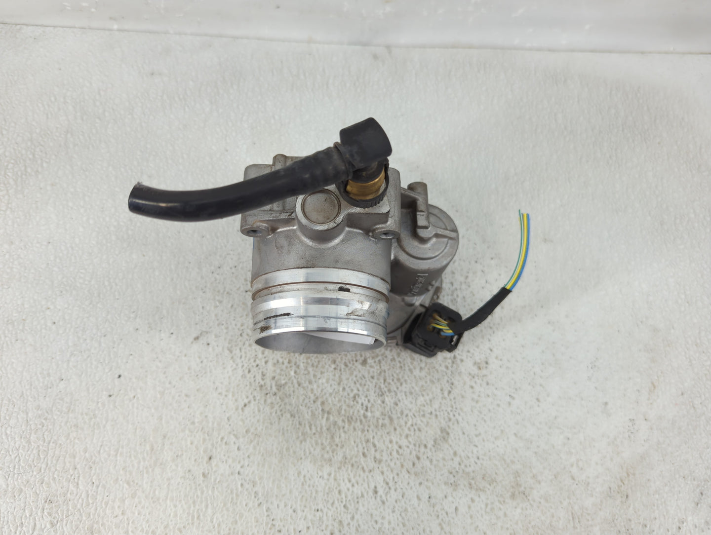 2012-2016 Bmw 528i Throttle Body P/N:A2C83786800 1354 7588625-04 Fits Fits 2012 2013 2014 2015 2016 2017 2018 OEM Used Auto 