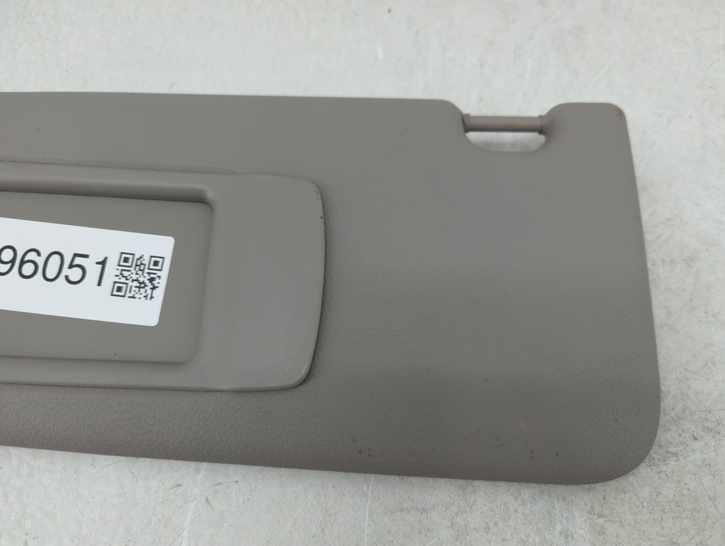 2011-2016 Bmw 528i Sun Visor Shade Replacement Passenger Right Mirror Fits Fits 2010 2011 2012 2013 2014 2015 2016 OEM Used 