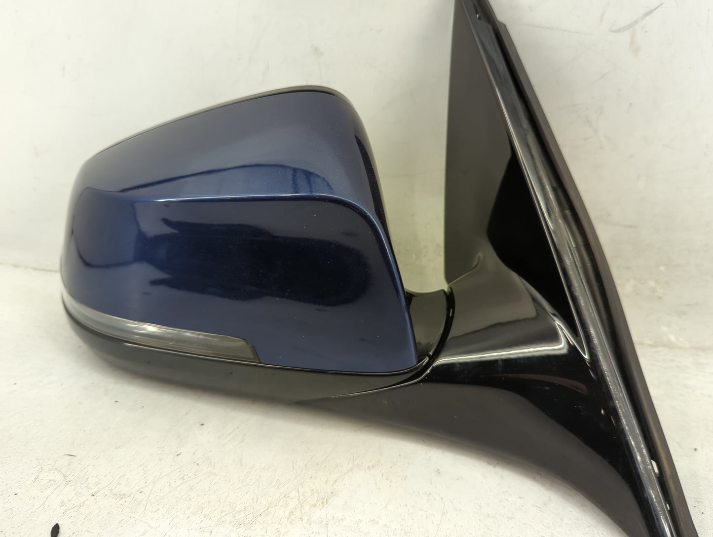 2014-2016 Bmw 528i Passenger Side View Mirror - Right Door Mirror OEM Used - Oemusedautoparts1.com