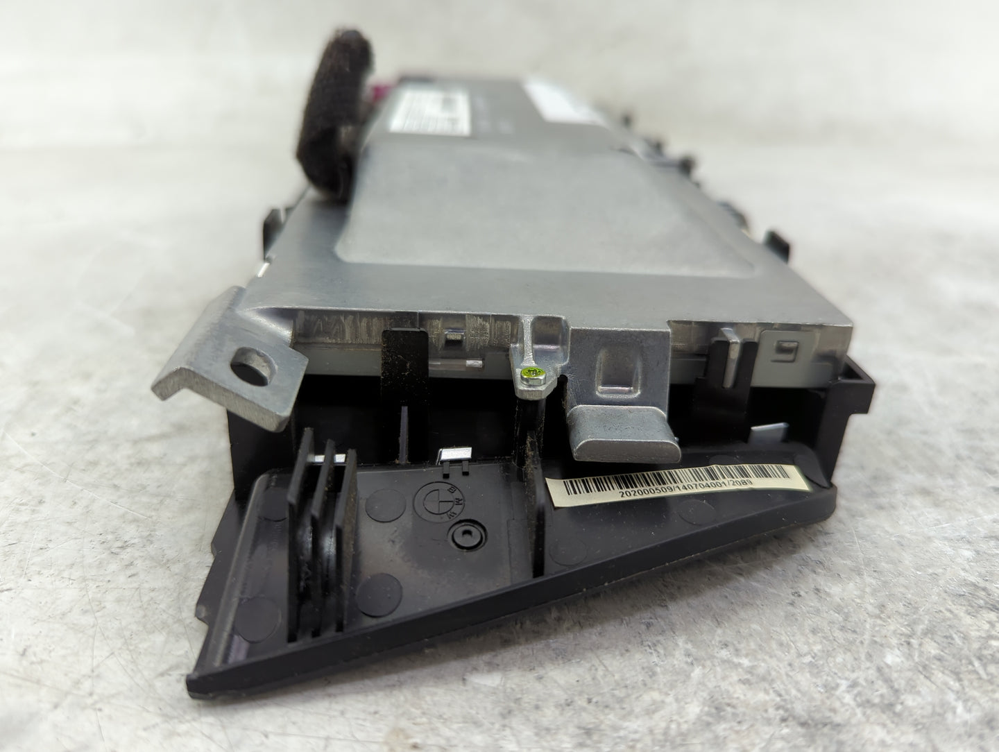2011-2016 Bmw 528i Information Display Screen - Oemusedautoparts1.com