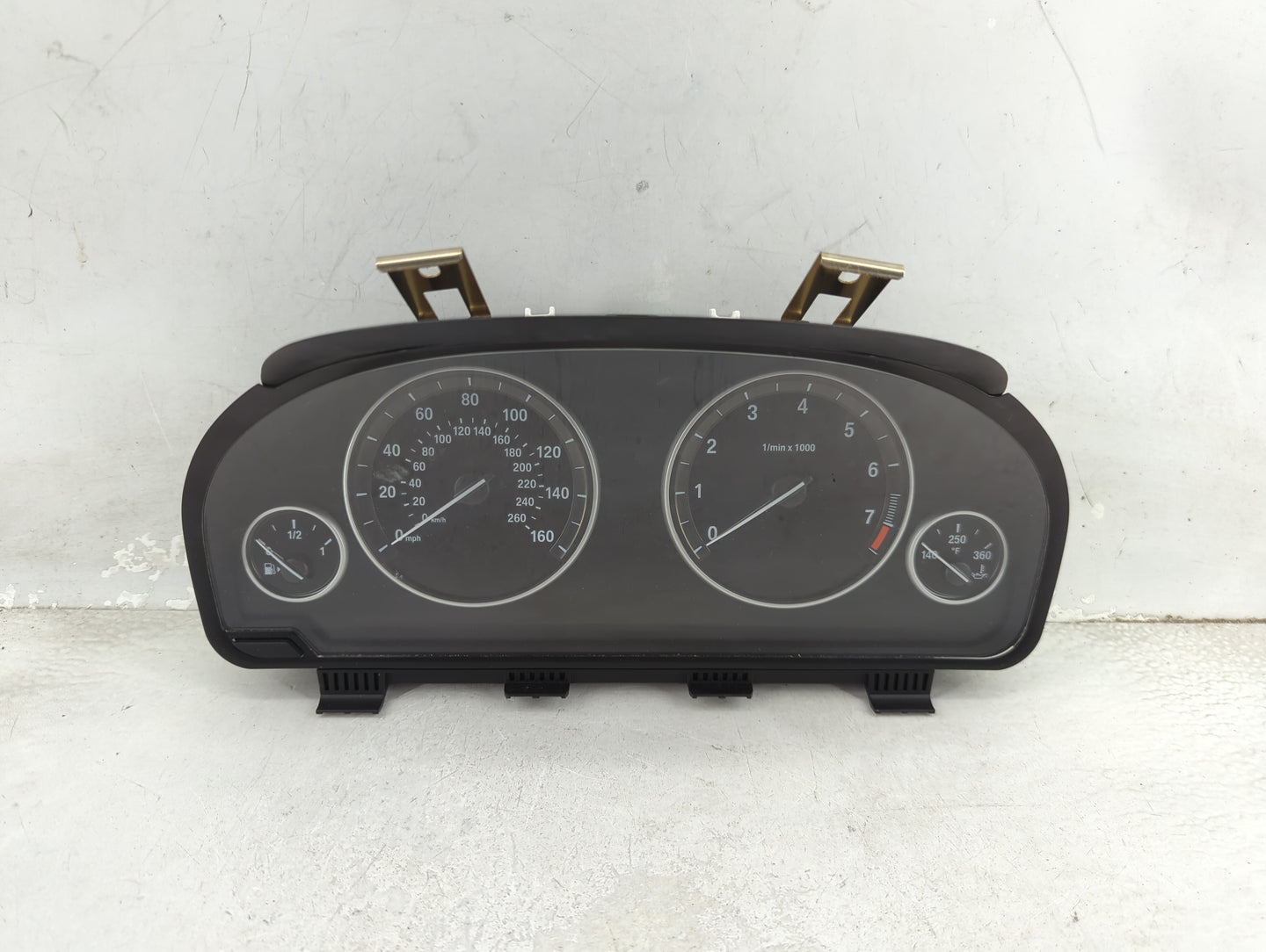 2014-2016 Bmw 528i Instrument Cluster Speedometer Gauges P/N:IK 9383487-01 3109893-01 Miles: Fits Fits 2014 2015 2016 2017 O