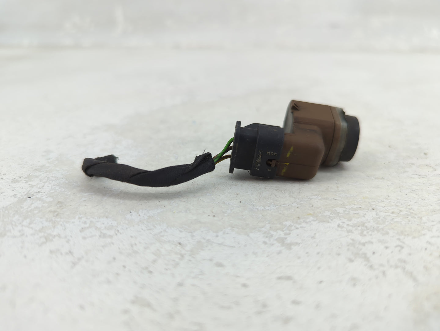 2015 Bmw 528i Front Park Assist Sensor Brown 1456224 - Oemusedautoparts1.com