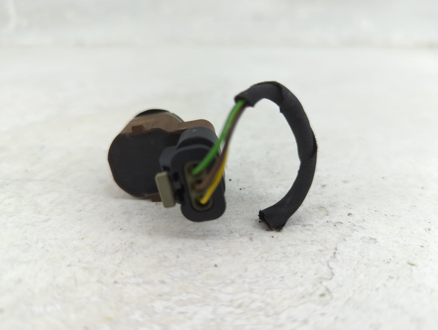 2015 Bmw 528i Front Park Assist Sensor Brown 1456311 - Oemusedautoparts1.com