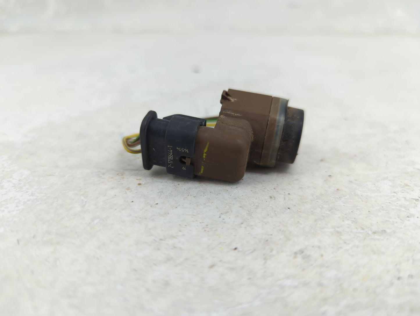 2015 Bmw 528i Front Park Assist Sensor Brown 1456570 - Oemusedautoparts1.com