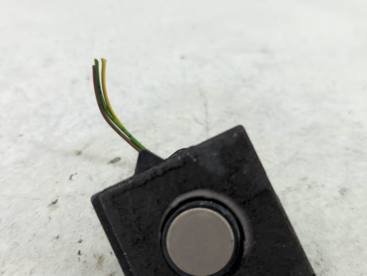2015 Bmw 528i Front Park Assist Sensor Black 1457029 - Oemusedautoparts1.com