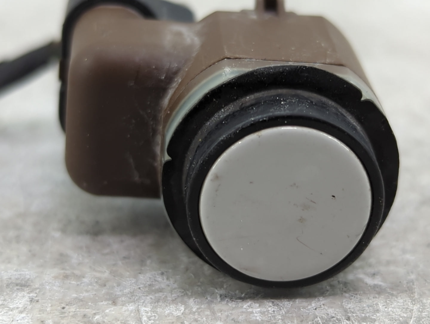 2015 Bmw 528i Front Park Assist Sensor Brown - Oemusedautoparts1.com