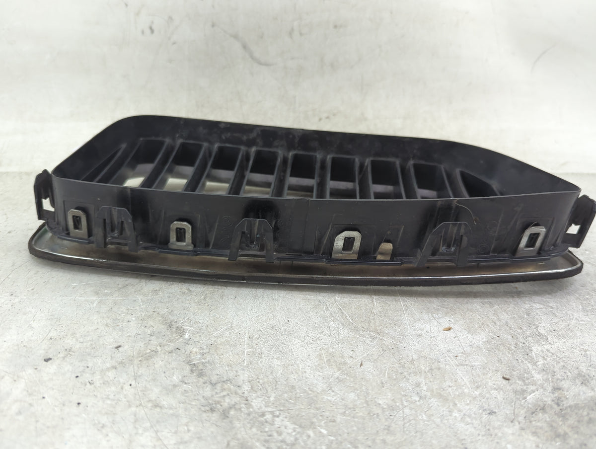 2014-2016 Bmw 528i Front Grille Bumper Not Included 1459655 - Oemusedautoparts1.com