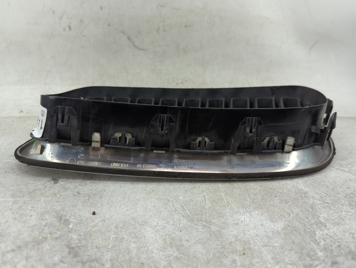 2014-2016 Bmw 528i Front Grille Bumper Not Included 1459798 - Oemusedautoparts1.com