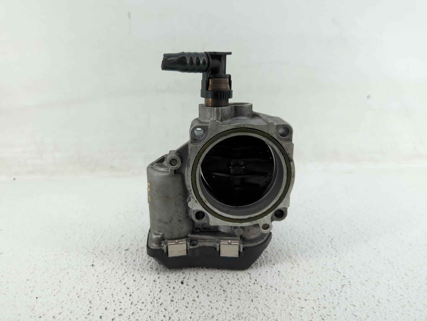 2012-2016 Bmw 528i Throttle Body P/N:1354 7588625-04 1354 7588625-03 Fits Fits 2012 2013 2014 2015 2016 2017 2018 OEM Used A