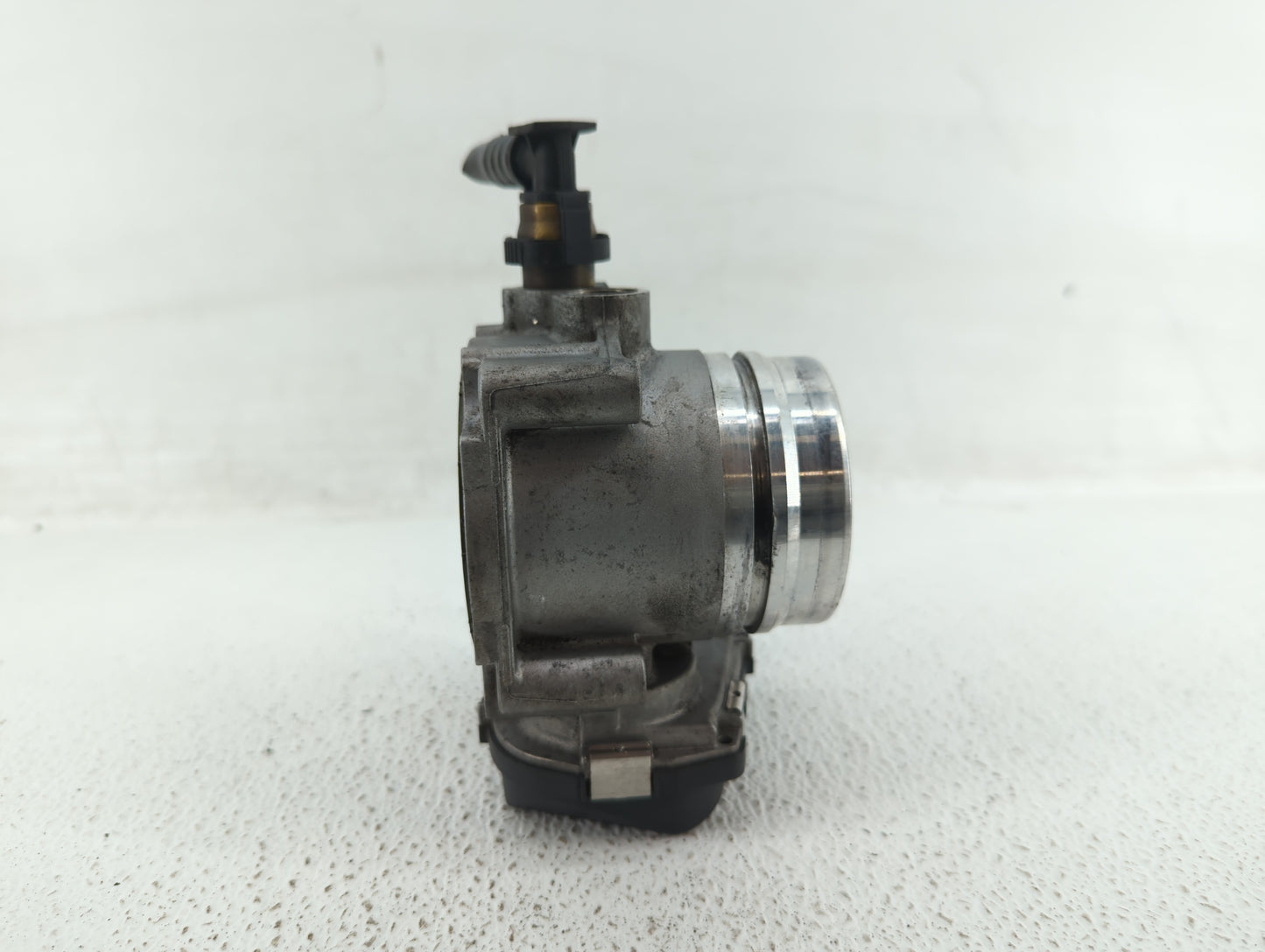 2012-2016 Bmw 528i Throttle Body P/N:1354 7588625-04 1354 7588625-03 Fits Fits 2012 2013 2014 2015 2016 2017 2018 OEM Used A