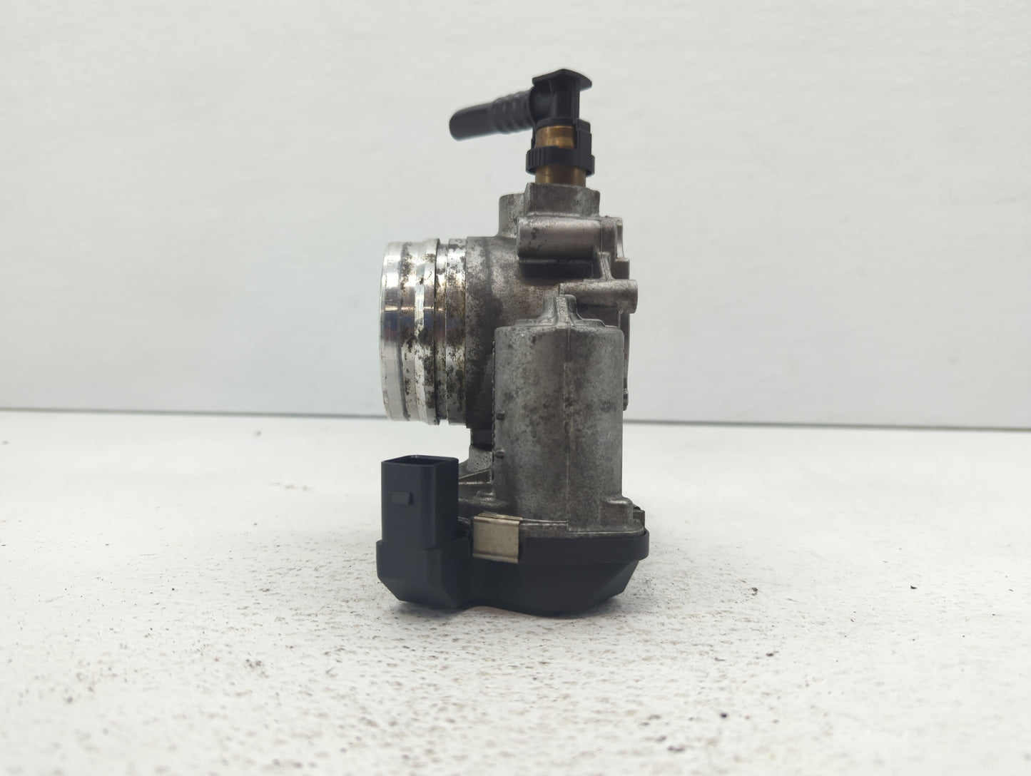 2012-2016 Bmw 528i Throttle Body P/N:1354 7588625-04 1354 7588625-03 Fits Fits 2012 2013 2014 2015 2016 2017 2018 OEM Used A