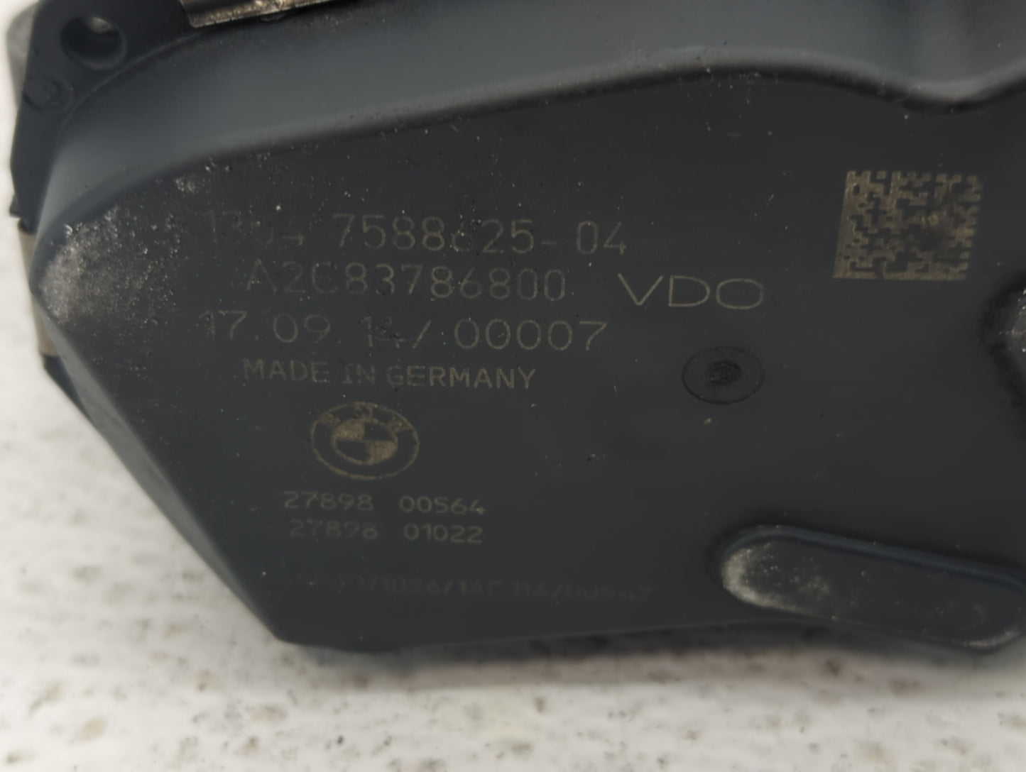 2012-2016 Bmw 528i Throttle Body P/N:1354 7588625-04 1354 7588625-03 Fits Fits 2012 2013 2014 2015 2016 2017 2018 OEM Used A
