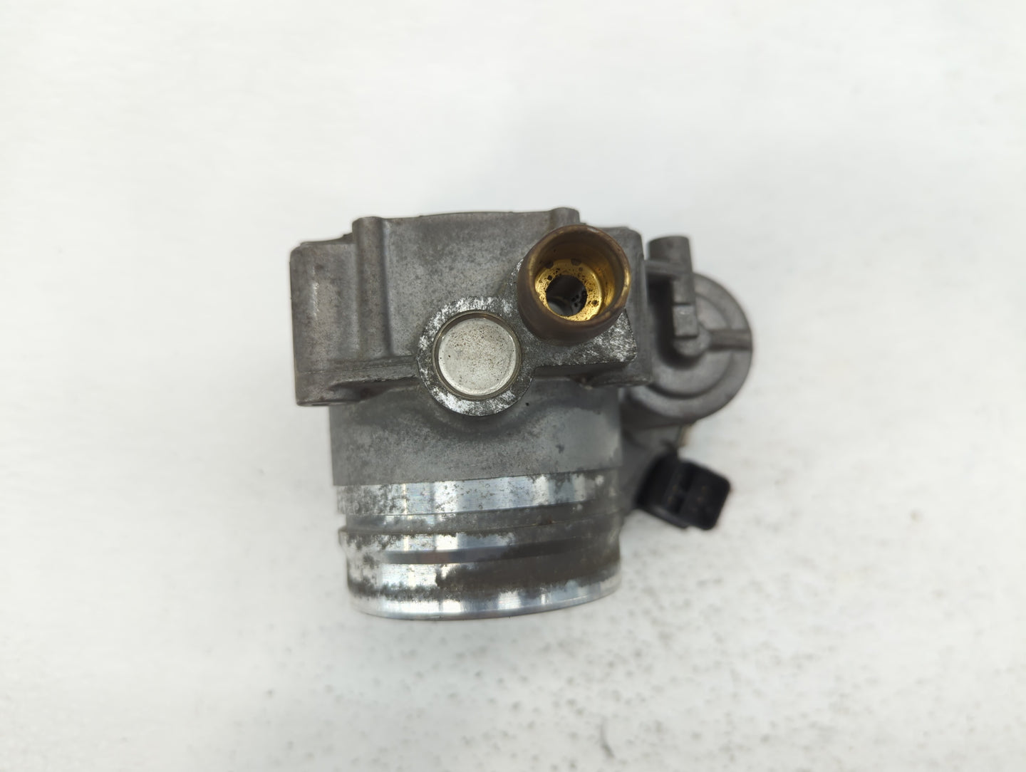 2012-2016 Bmw 528i Throttle Body P/N:1354 7588625-04 1354 7588625-03 Fits Fits 2012 2013 2014 2015 2016 2017 2018 OEM Used A
