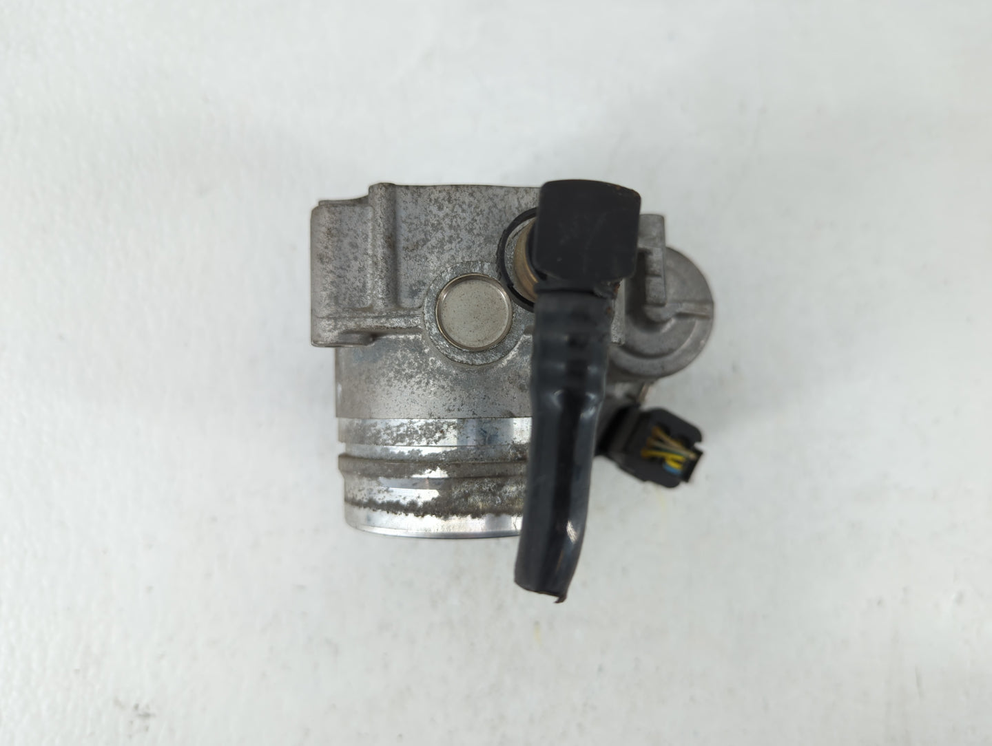 2012-2016 Bmw 528i Throttle Body P/N:1354 7588625-04 Fits Fits 2012 2013 2014 2015 2016 2017 2018 OEM Used Auto Parts - Oemu