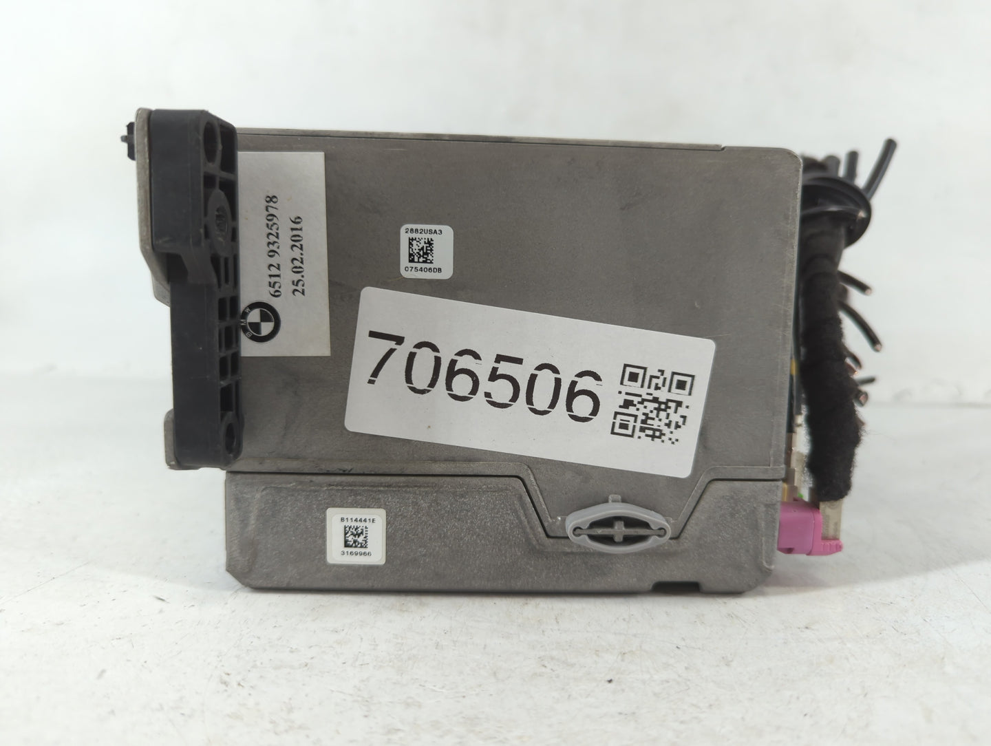 2015 Bmw 528i Radio AM FM Cd Player Receiver Replacement P/N:CI 9 351 682 01 Fits OEM Used Auto Parts - Oemusedautoparts1.co