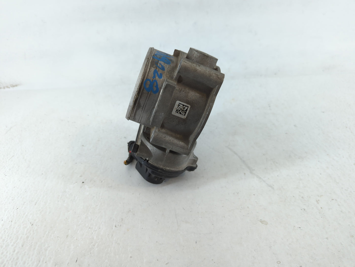 2012-2016 Bmw 528i Throttle Body P/N:7T4E-9F991-FB 09356 C108Q Fits Fits 2012 2013 2014 2015 2016 2017 2018 OEM Used Auto Pa