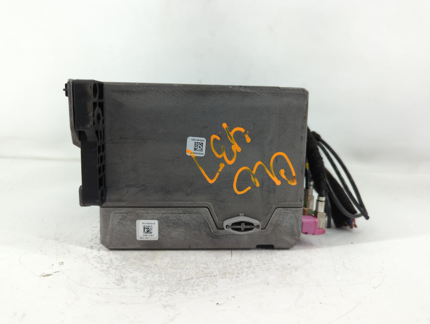 2015-2015 Bmw 528i Am Fm Cd Player Radio Receiver - Oemusedautoparts1.com