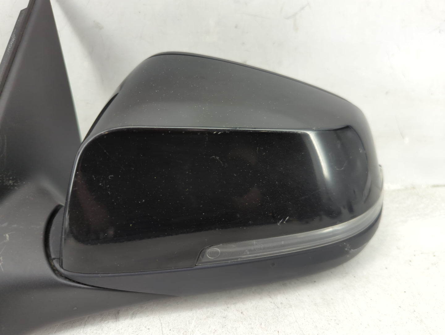 2014-2016 Bmw 535i Driver Side View Mirror - Left Door Mirror OEM Used - Oemusedautoparts1.com