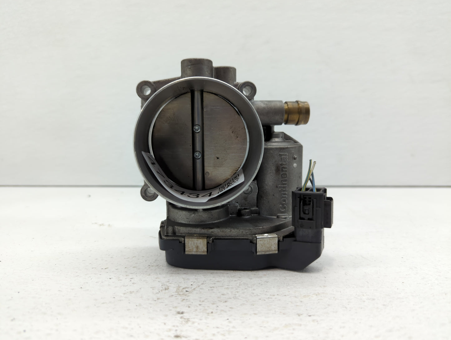 2010-2017 Bmw 535i Throttle Body P/N:1354 7597871-01 1354 7597871-03 Fits OEM Used Auto Parts - Oemusedautoparts1.com