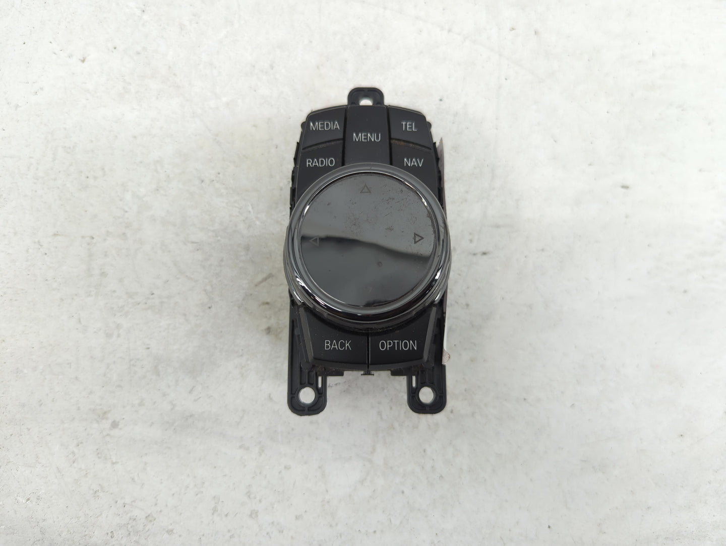 2015 Bmw 640i Radio AM FM Cd Player Receiver Replacement P/N:65829350725-02 Fits OEM Used Auto Parts - Oemusedautoparts1.com