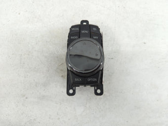 compare product 2015 Bmw 640i Radio AM FM Cd Player Receiver Replacement P/N:65829350725-02 Fits OEM Used Auto Parts