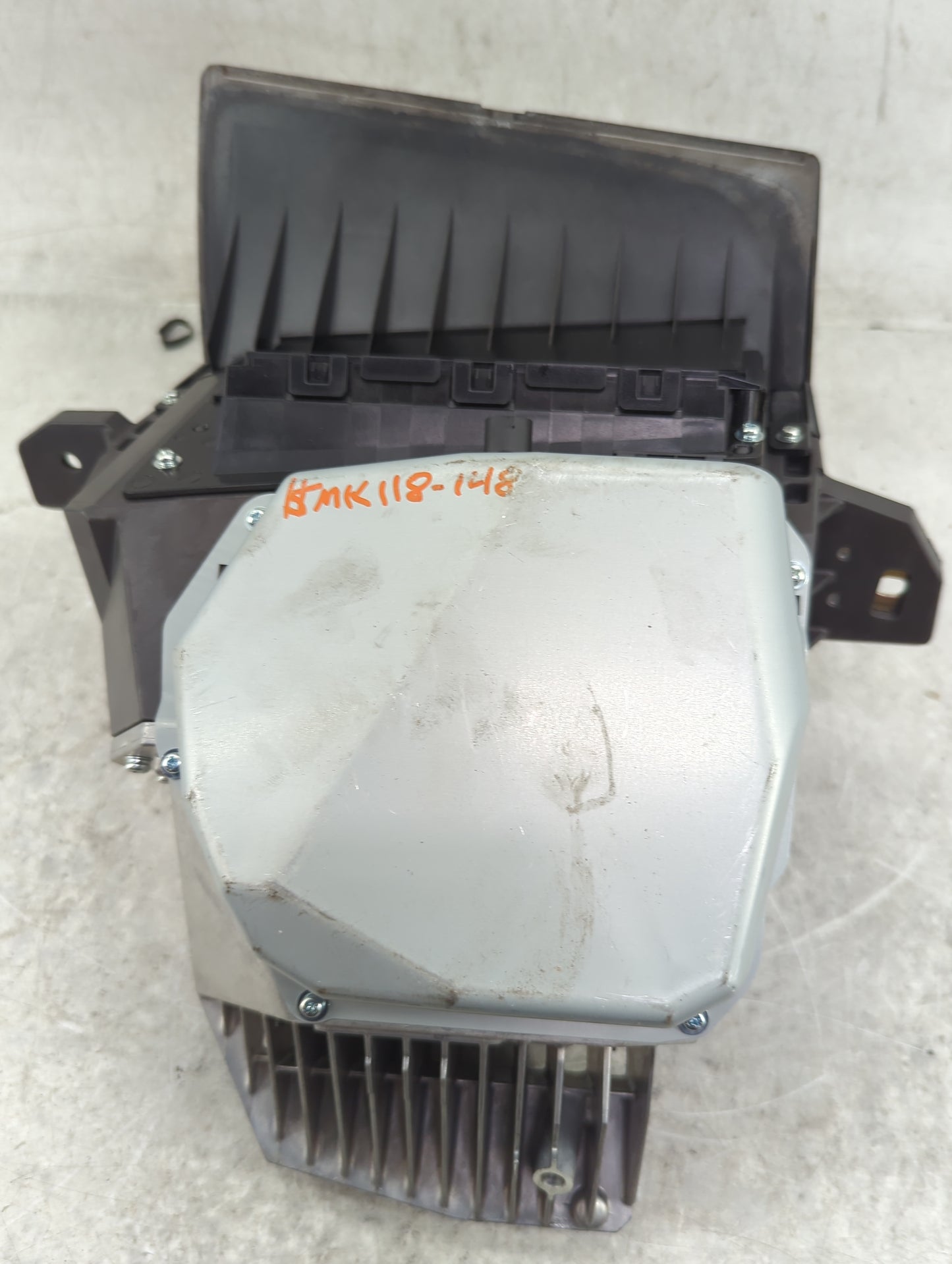2013-2015 Bmw 640i Information Display Screen - Oemusedautoparts1.com