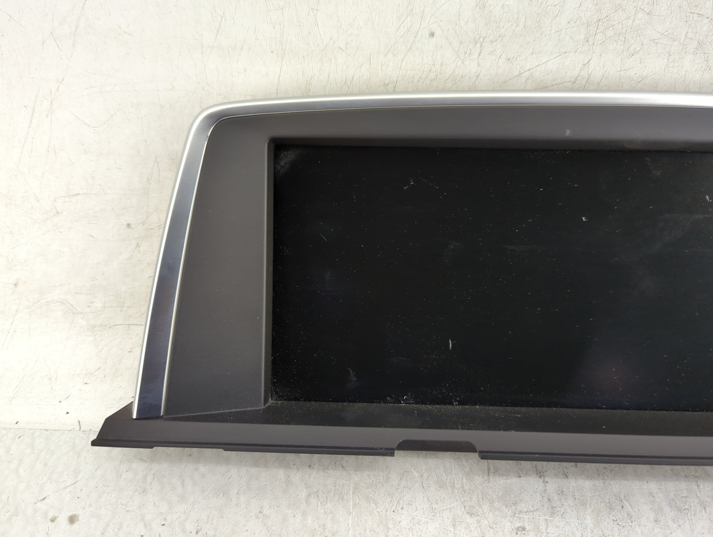 2013-2015 Bmw 650i Information Display Screen - Oemusedautoparts1.com