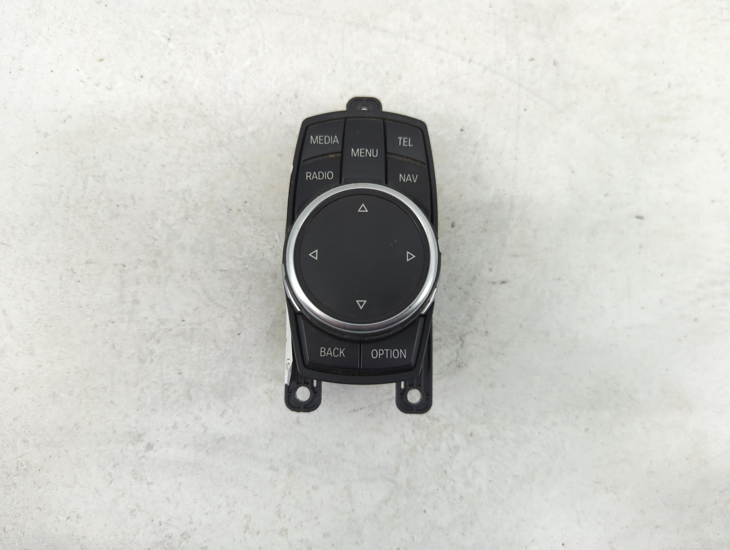 2015 Bmw 740 Radio AM FM Cd Player Receiver Replacement P/N:65829350723-02 6582933461 Fits OEM Used Auto Parts - Oemusedauto