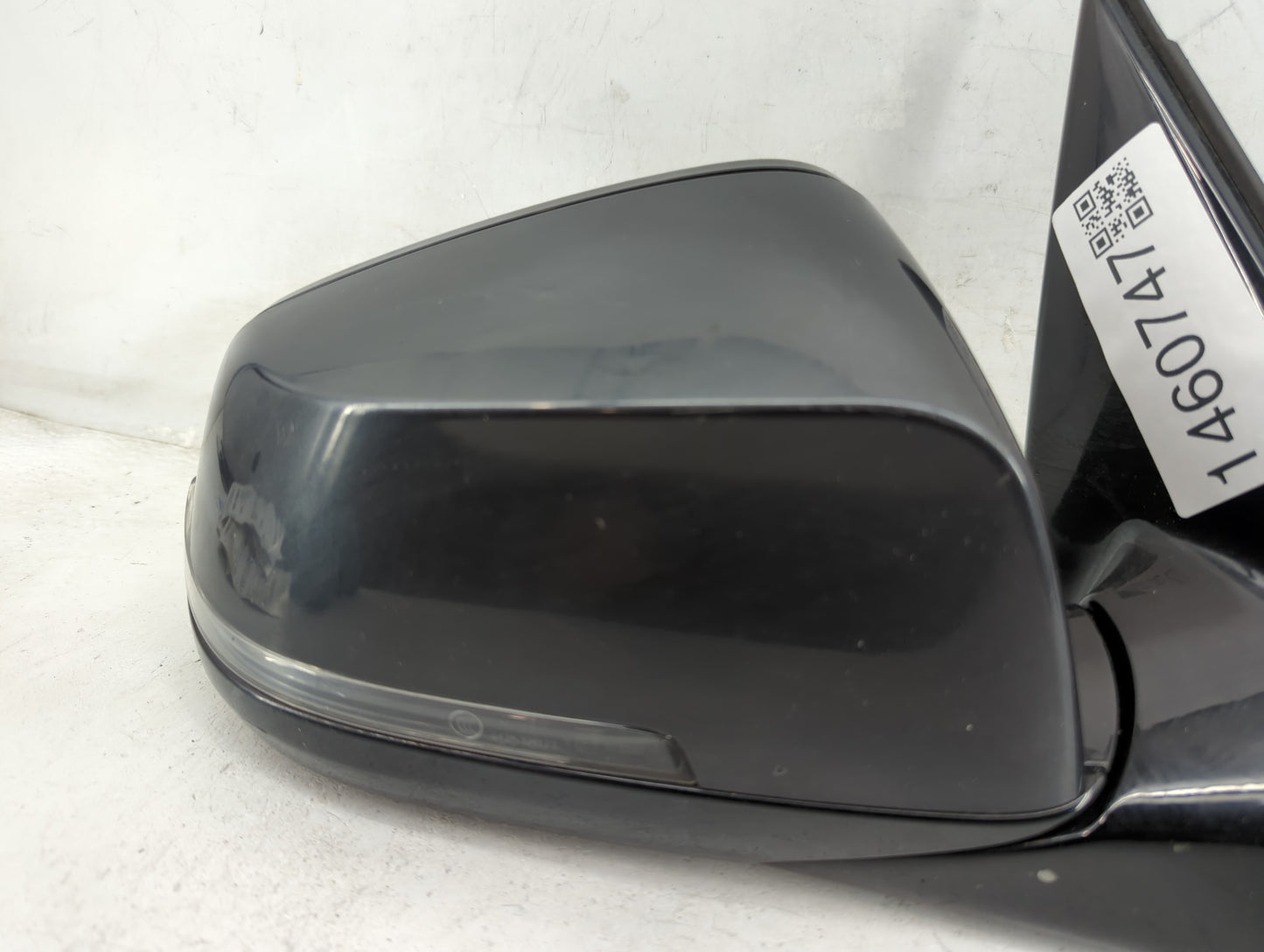 2015 Bmw 740 Passenger Side View Mirror - Right Door Mirror OEM Used - Oemusedautoparts1.com