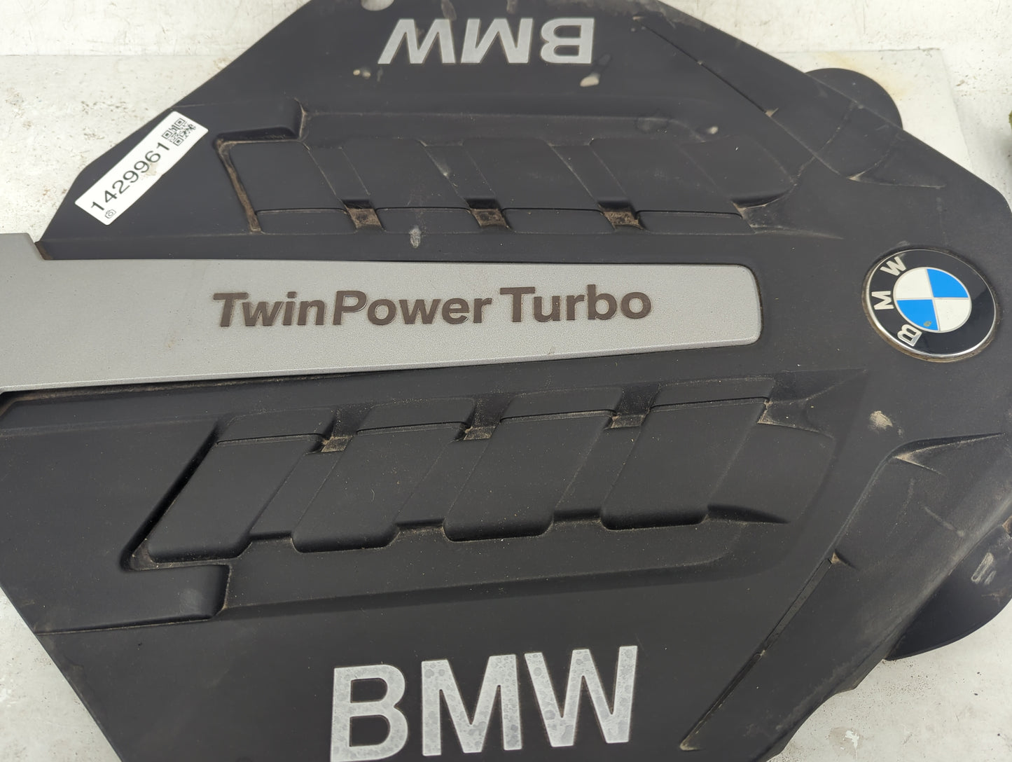 2015 Bmw 750i Engine Cover - Oemusedautoparts1.com